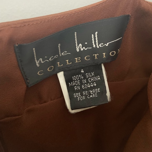 Nicole Miller 100% Silk GOWN - Picture 4 of 5